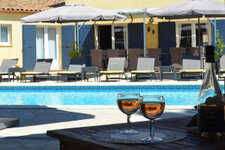 apero-piscine-pic-saint-loup.jpg
